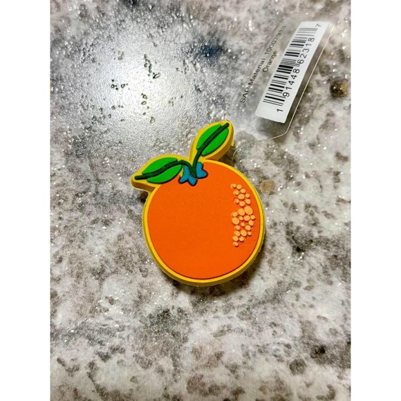 Set of Crocs Jibbitz Charms - Picture 3 of 3